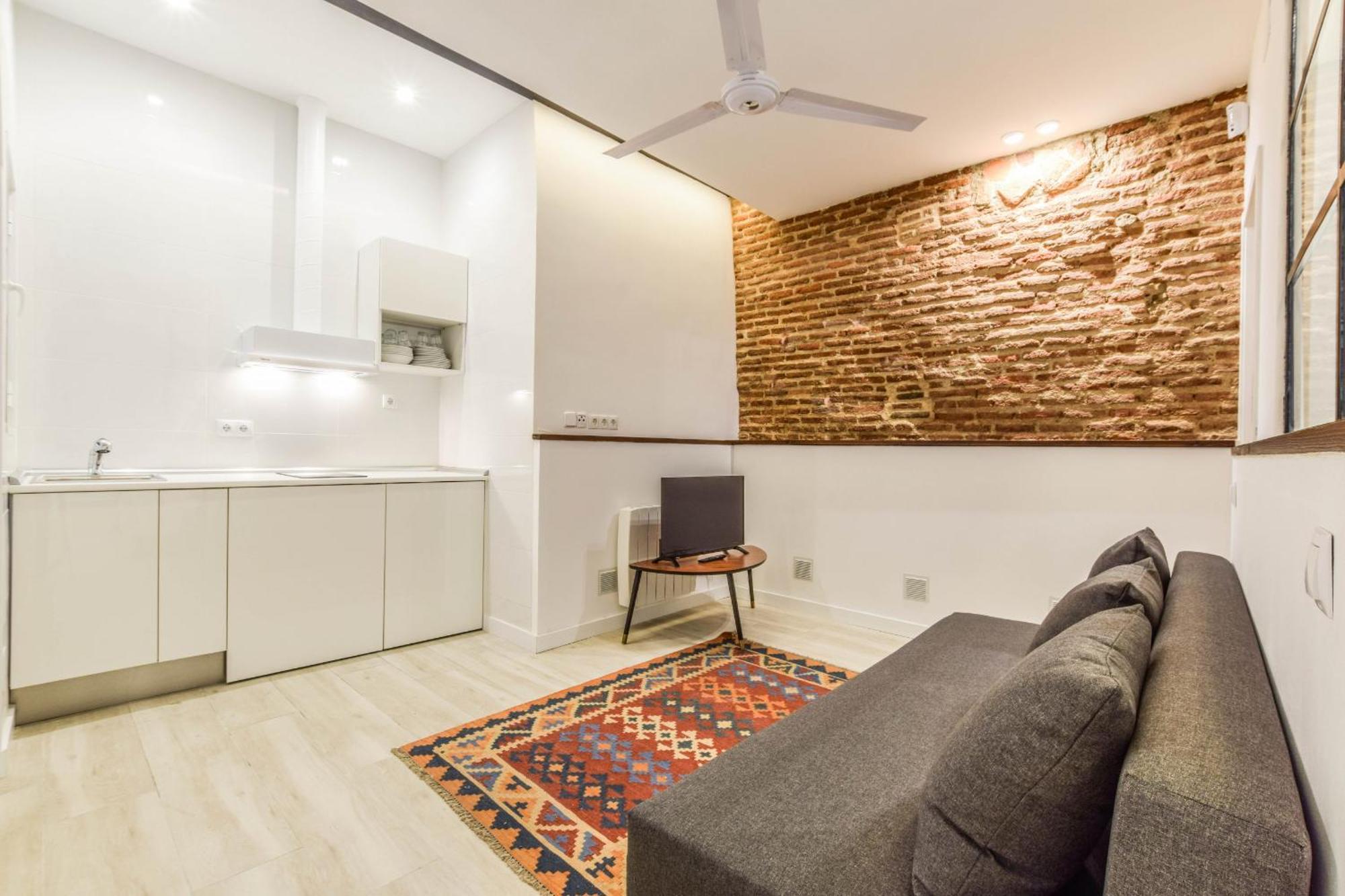 Acogedor Apartamento En Anton Martin Madrid Luaran gambar